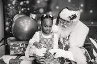 STEELE--Santa Claus Portraits 2025 BW
