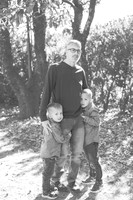 Maiorano Family Portraits (Fall 2025)(B&W)
