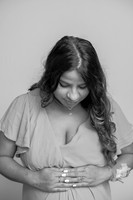 Jyoti's Maternty Portraits (B&W)