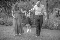 Yalin's Maternity Portraits 2023 (B&W)