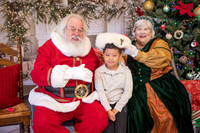 Ahn- Brambleton's Santa & Mrs Claus 2024